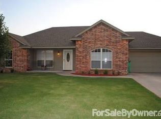 301 SE 7th St, Lexington, OK 73051