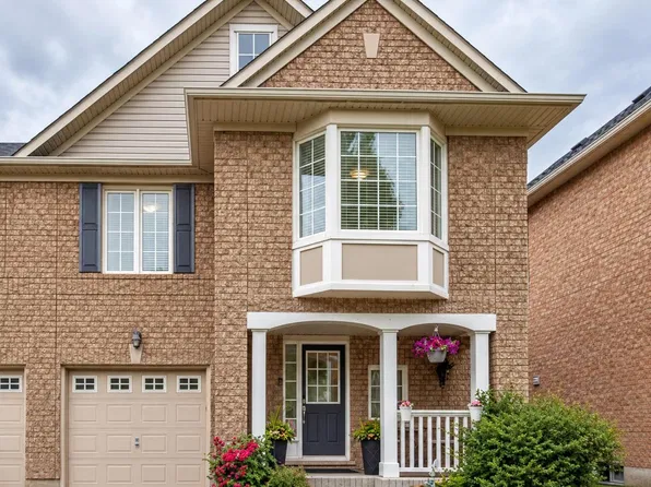 22 Roy Rainey Ave, Markham, ON L6E 2B5