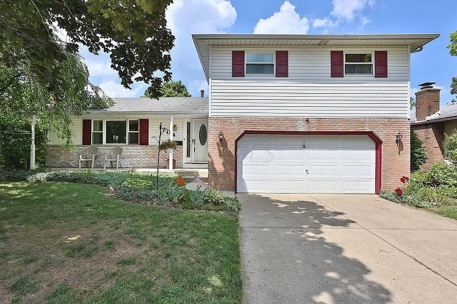 1704 Blue Ash Pl photo 1