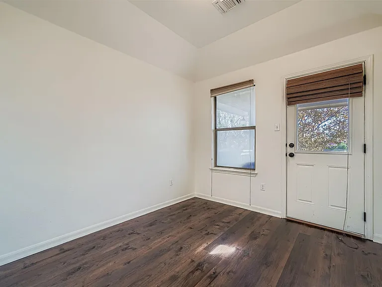 212 Great Circle Cv — Photo 26