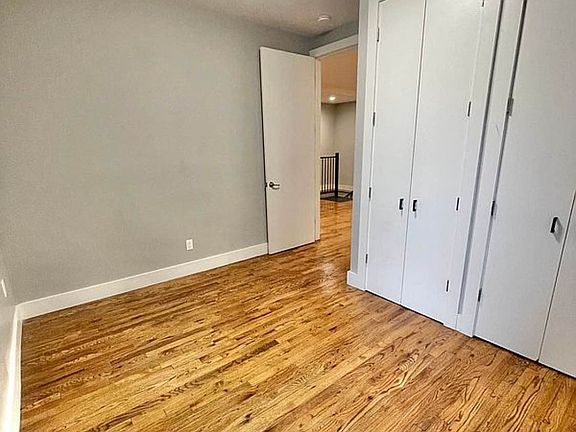 3rd image of 345 Chauncey St APT 1