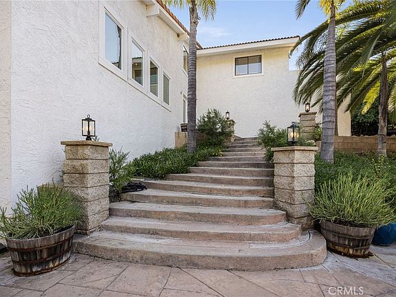 5th image of 48980 De Luz Rd