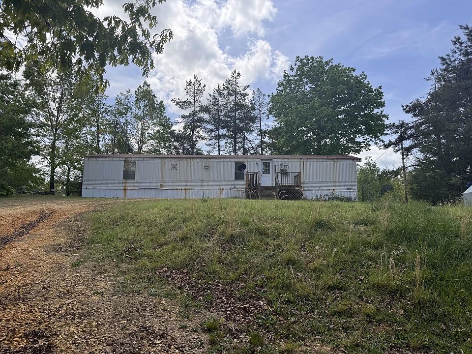 1st image of 185 Lucy Loop