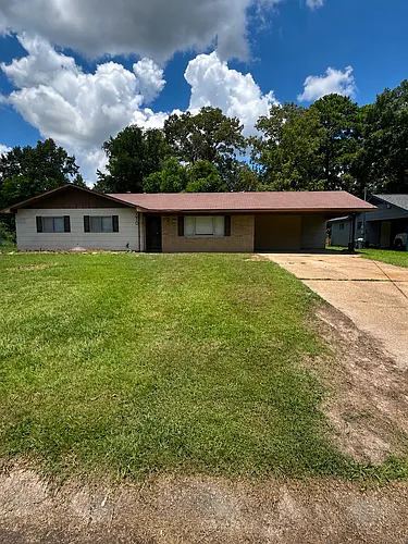 310 Bounds St Photo 1