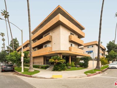 358 S Gramercy Pl APT 306, Los Angeles, CA, 90020