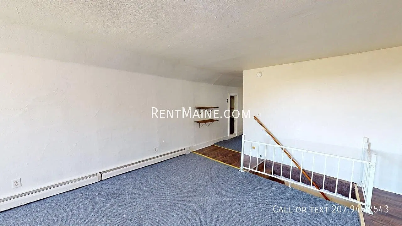 3 bed, 816 sqft, $1,100 — Photo 3