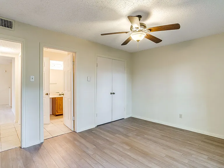 127 Allencrest Dr — Photo 19