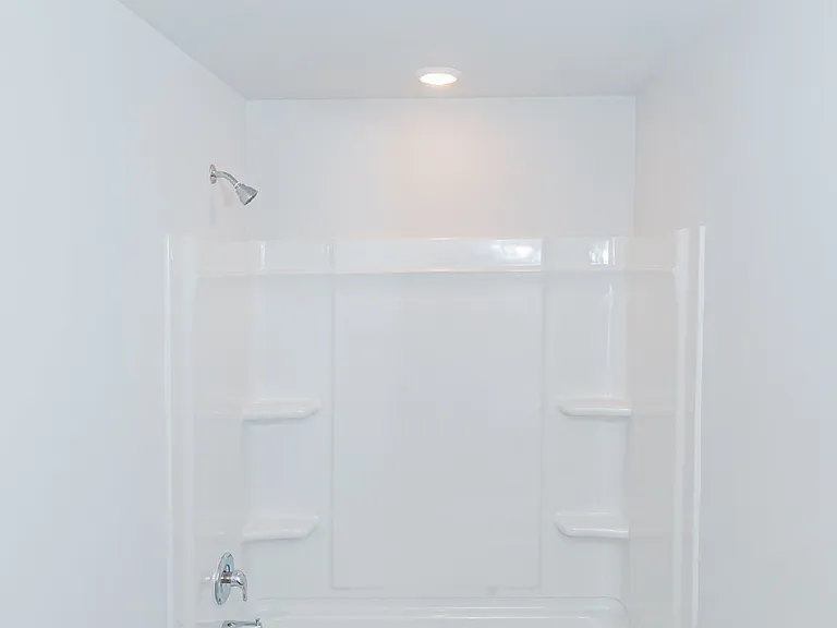 402 Tiliwa St — Photo 30