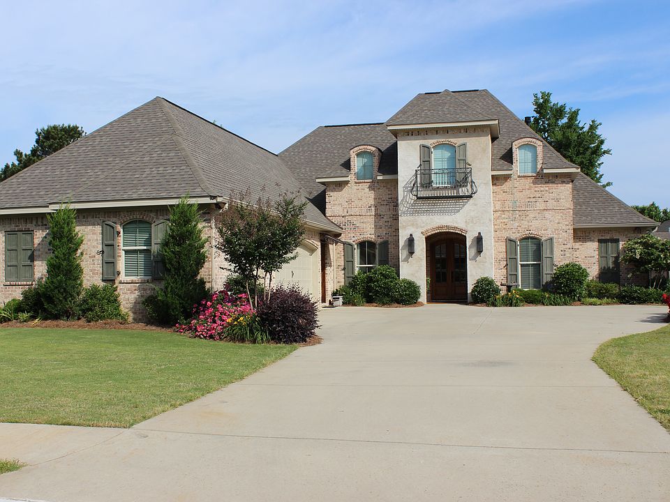 1st image of 104 Bella Vista Dr