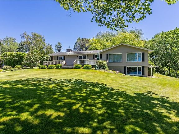 3rd image of 6796 Ann Lee Dr