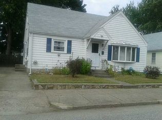 114 Greeley St, Pawtucket, RI 02861