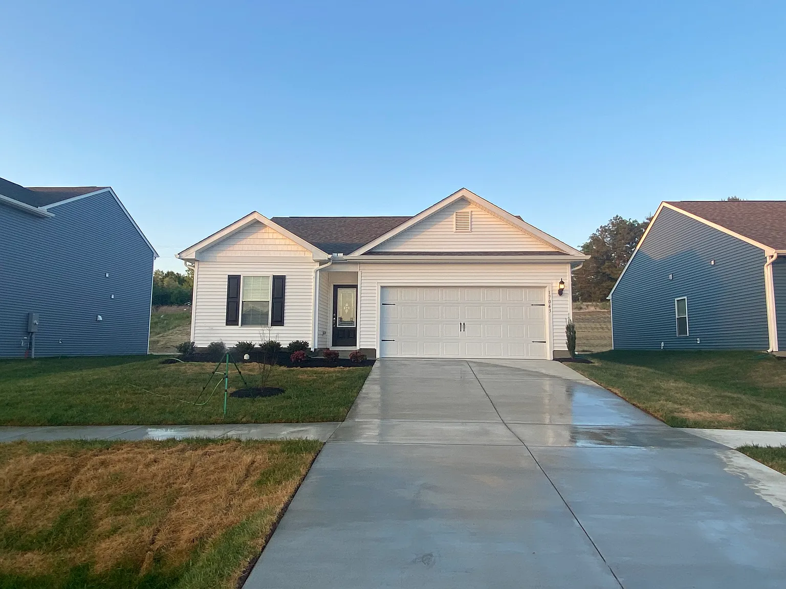 3 bed, 1173 sqft, $2,700 — Photo 1