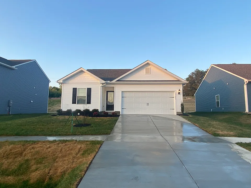 17043 Brookwood Dr