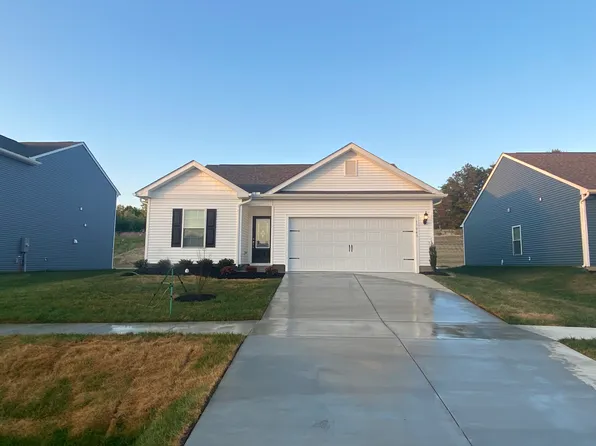 17043 Brookwood Dr, Bowling Green, VA 22427