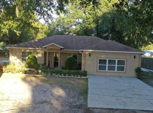 709 Grape Ave, Saint Cloud, FL 34769