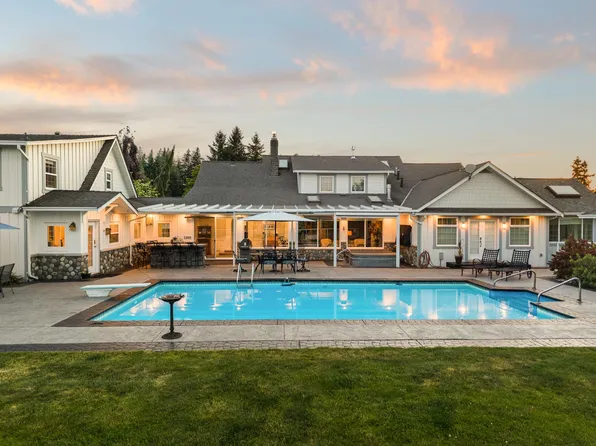 5982 243rd St, Langley, BC V2Z 2G5