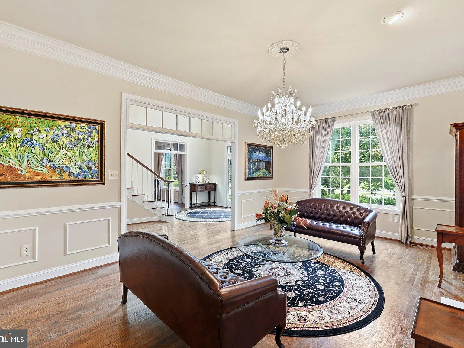 6 bed, 4.5 bath, 7309 sqft, $7,700 — Photo 3