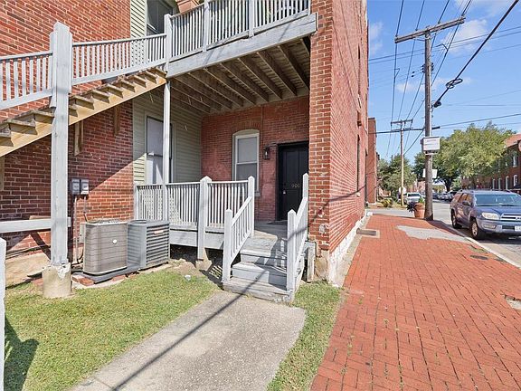 3rd image of 900 Geyer Ave