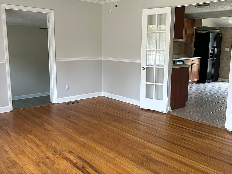 3918 Camellia Dr — Photo 5