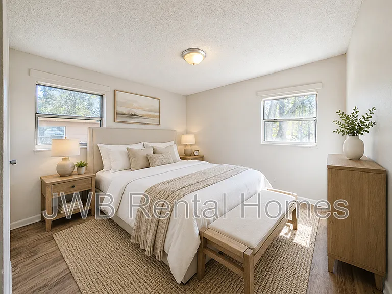 3118 Dignan St — Photo 11