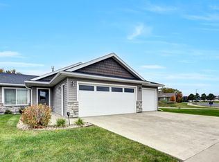 1247 N 10th St, Lake City, MN 55041