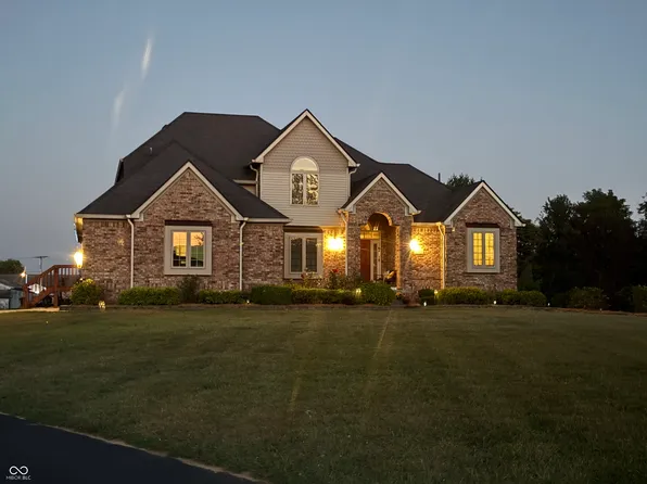 525 Jones Pl, Martinsville, IN 46151