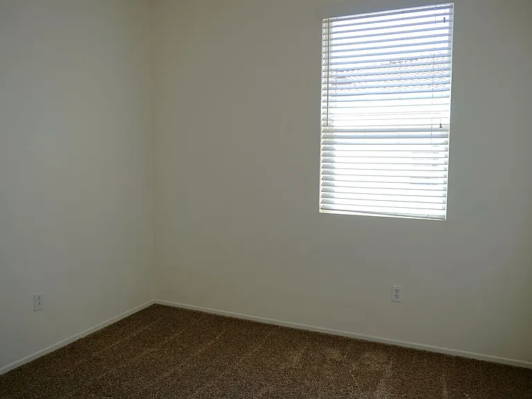 27544 Papillion St #3 — Photo 17