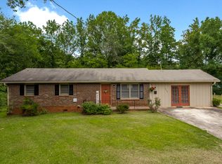 8549 Lee Rd, Lithia Springs, GA 30122