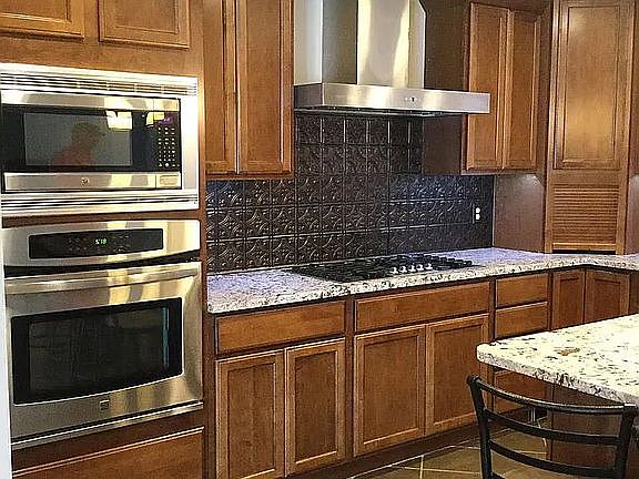 stainless appliances 