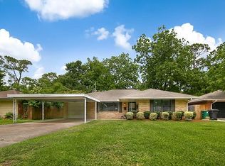 2106 Chippendale Rd, Houston, TX 77018