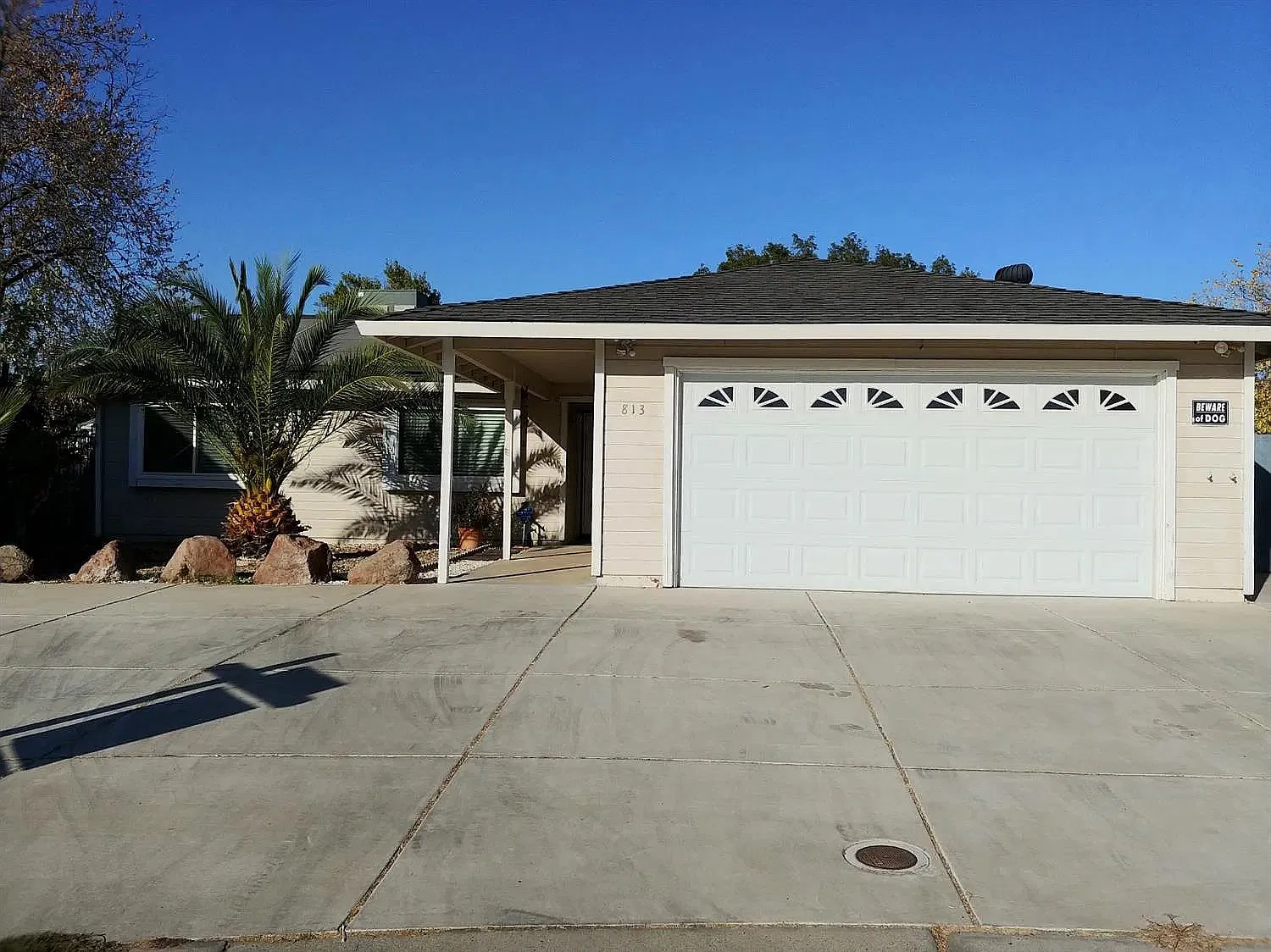 3 bed, 1416 sqft, $2,853 — Photo 1
