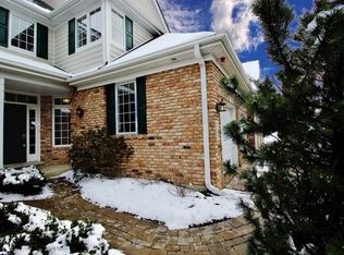 347 Reserve Cir, Clarendon Hills, IL 60514