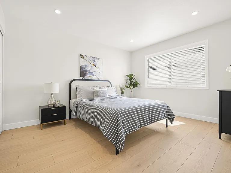 4141 E Addington Cir — Photo 17