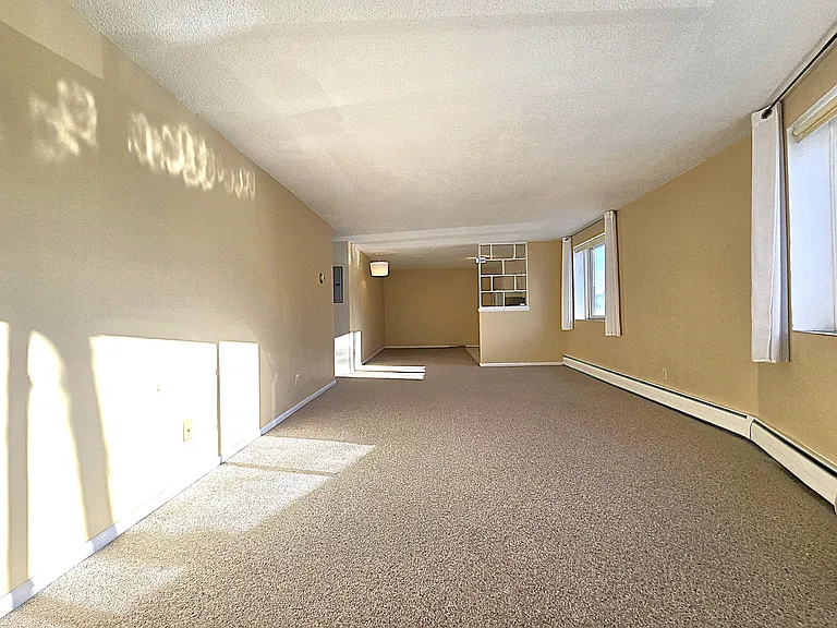 50 Green St #303 — Photo 3