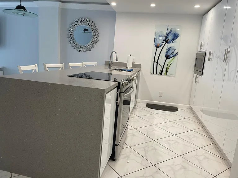 3800 S Ocean Dr #410 — Photo 14