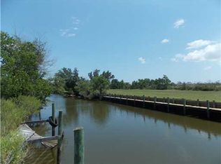 119 Helen Dr, Bay Saint Louis, MS 39520