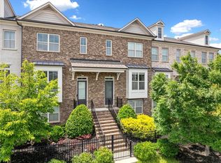 1094 Township Sq, Alpharetta, GA 30075