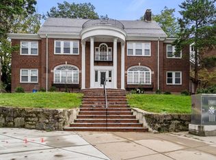 332 Jamaicaway APT 206, Jamaica Plain, MA 02130