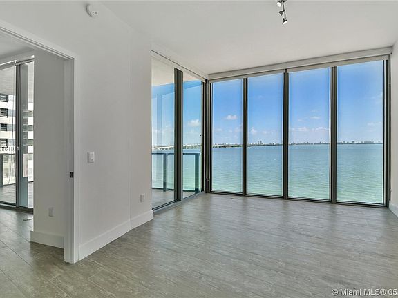 4th image of 2900 NE 7th Ave Unit 502