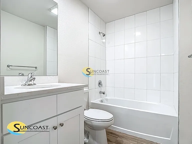 7005 Hemlock Crse — Photo 3