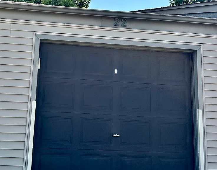 550 E Main St E #2E — Photo 11