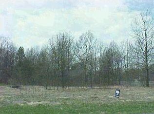 Wildwood Dr, Muskegon, MI 49445