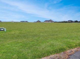 5867 N Crescent Dr, Iowa, LA 70647