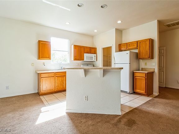 5th image of 1113 Artic St E