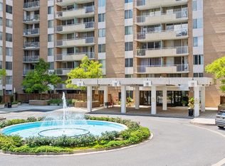 3001 Veazey Ter NW APT 703, Washington, DC 20008