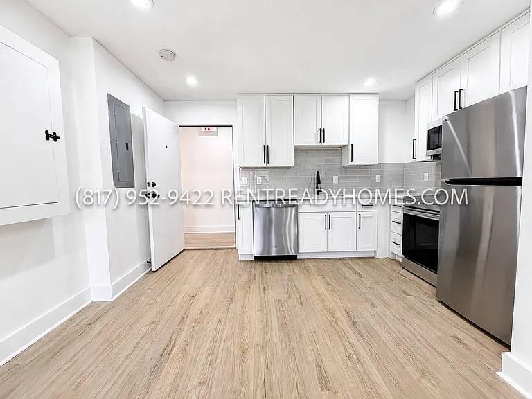 1510 W Jefferson Blvd #103 — Photo 7