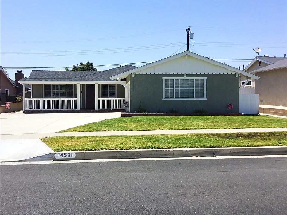 1st image of 14521 Ermita Ave
