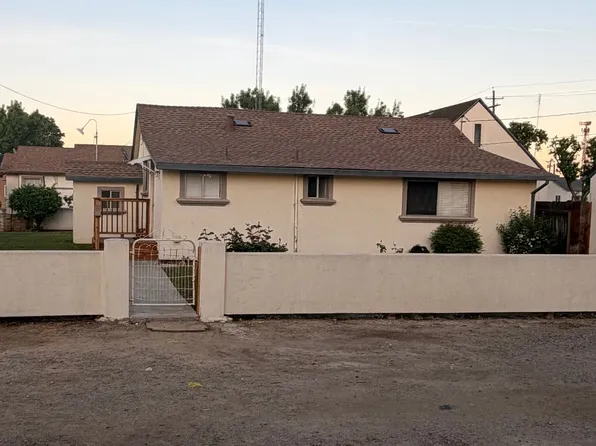 79 1/2 6th St, Gustine, CA 95322