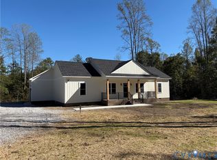 15205 Lebanon Rd, Disputanta, VA 23842