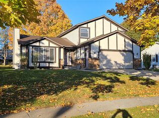 2079 Pheasant Ave NW, Grand Rapids, MI 49534